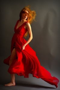donna, rosso, capelli, vestito, danza, piede, movimento, abito, braccio, vento, modella, ballo, ballerina, gambe, grigio, rossi, danzatrice, scalza