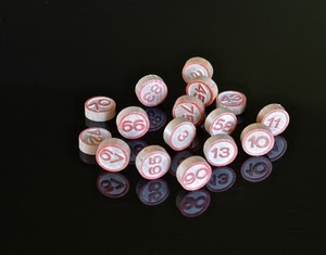 numeri, tombola, riflesso, pedine, nero, rosso, riflessi, cerchi, gioco, bianco, legno, bingo