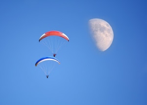 luna, cielo, azzurro, blu, rosso, parapendio, due, paracadute