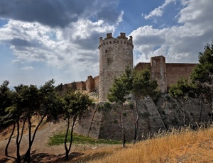 torre, castello, alberi, nuvole, mura, cielo